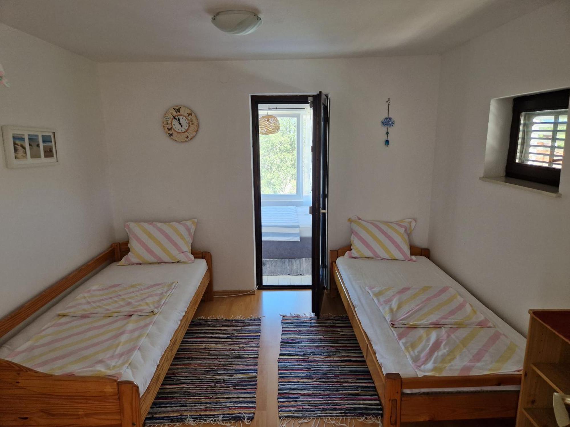 Apartment Buric Zupanje Екстер'єр фото