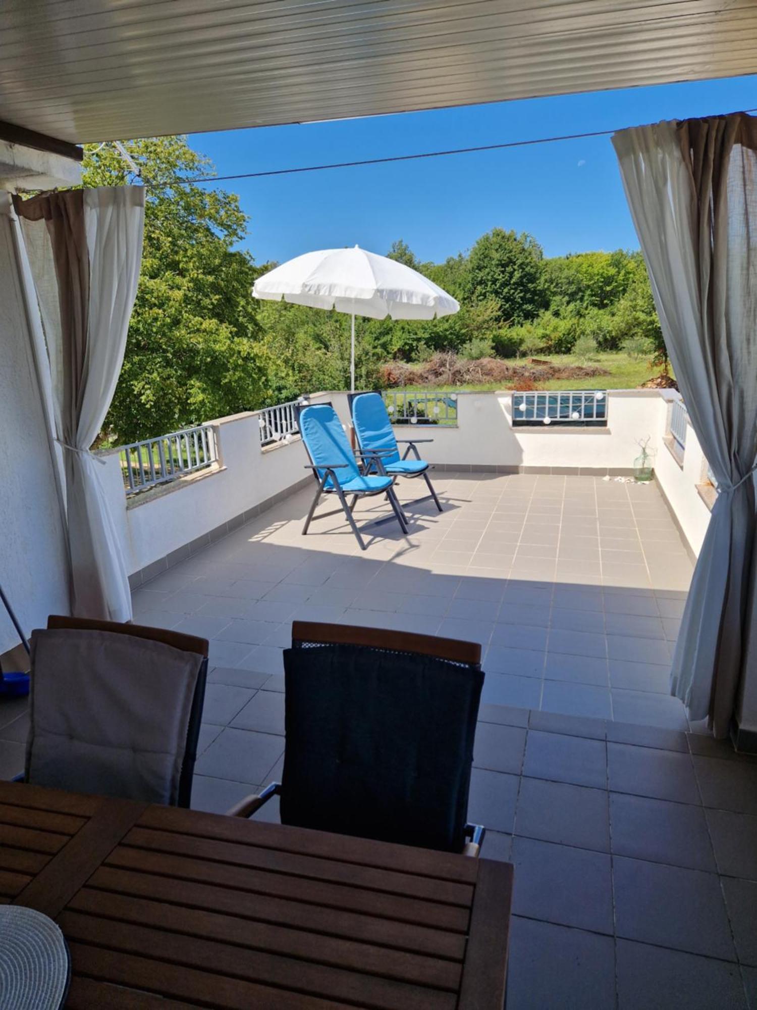 Apartment Buric Zupanje Екстер'єр фото